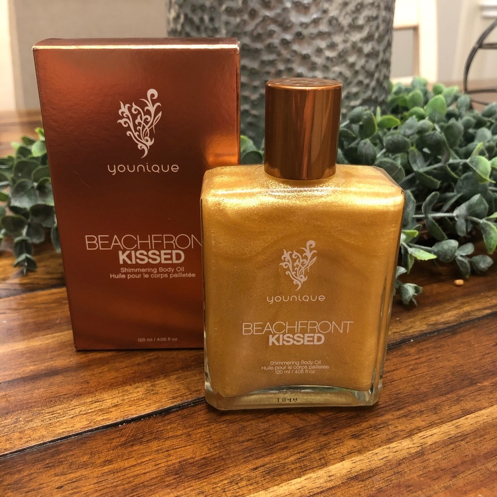 NEW Younique Beachfront Kisses Shimmering Body Oil
